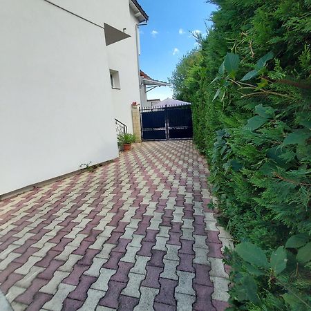Appartement meublé avec deux chambres Moulins  Exterior foto