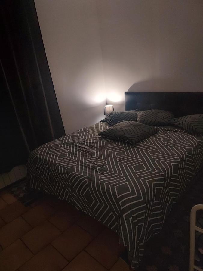 Appartement meublé avec deux chambres Moulins  Exterior foto